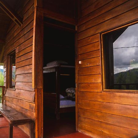 Tres Equis Pacuare Mountain Lodge מראה חיצוני תמונה