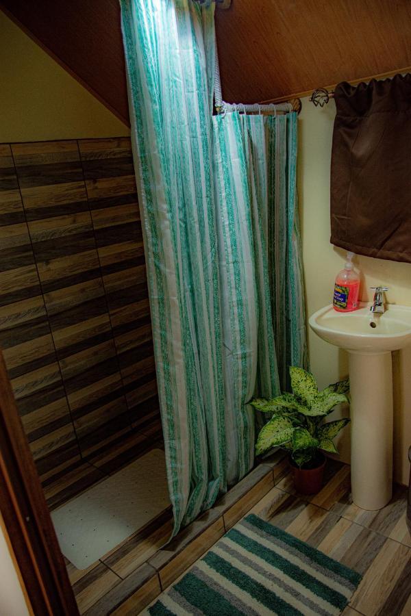 Tres Equis Pacuare Mountain Lodge מראה חיצוני תמונה